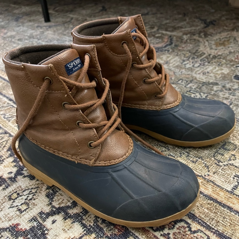 Boys Sperry Boots